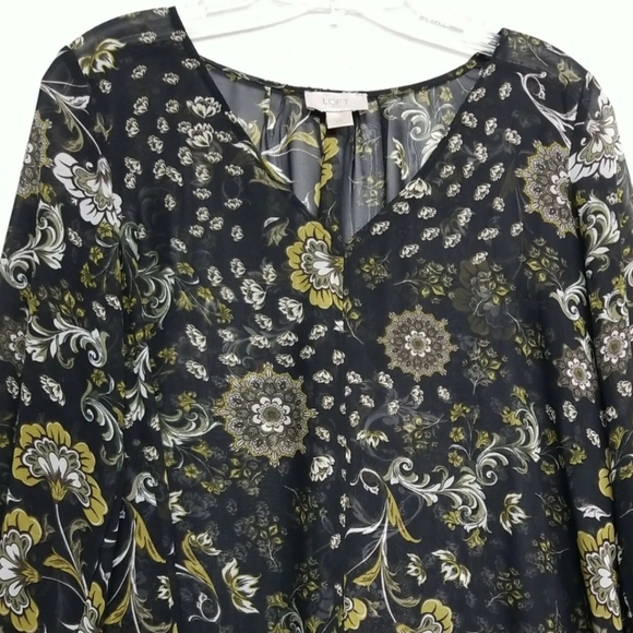 Women's Loft Floral Top Blouse Long Sleeved Size XS - Picture 2 of 13